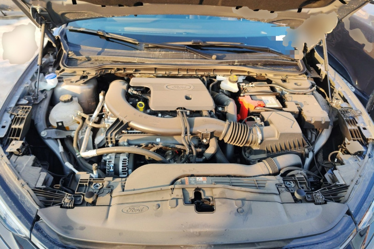 福特 蒙迪欧 2025款 2.0T EcoBoost 至尊型机舱底盘24