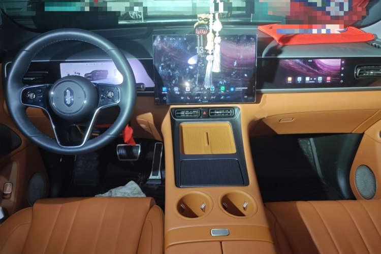 鸿蒙智行 问界M7 2026款 增程 Max四驱版 5座中控内饰12