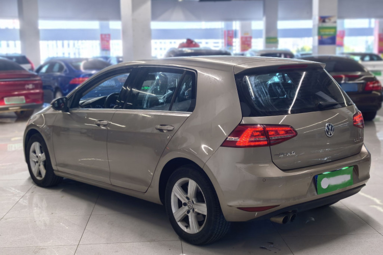 大众 高尔夫 2015款 1.4TSI 自动豪华型车身外观6005