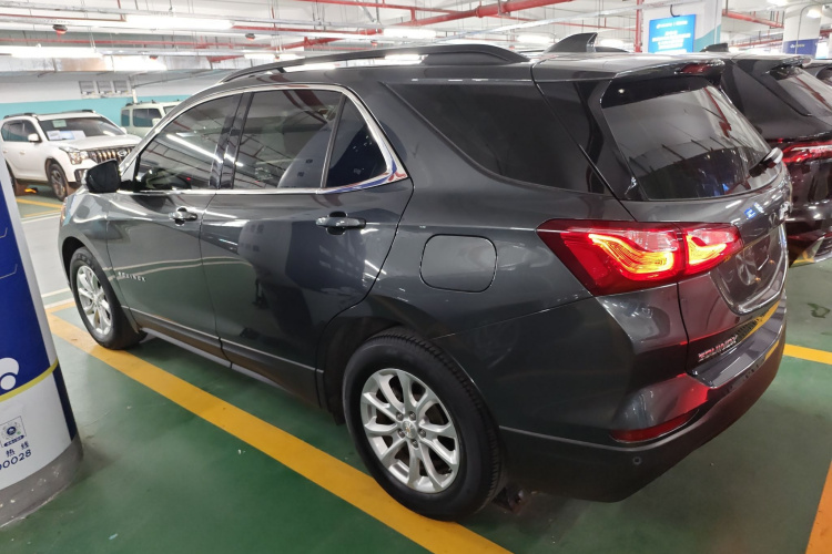 雪佛兰 探界者 2018款 535T 自动驰界版车身外观4