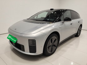 理想汽车 理想i6 2025款 两驱标准型