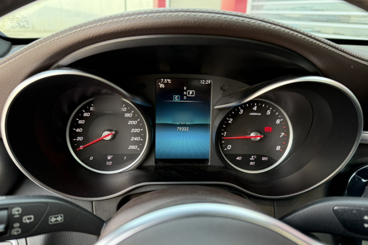 奔驰GLC 2020款 GLC 260 L 4MATIC 动感型局部细节14