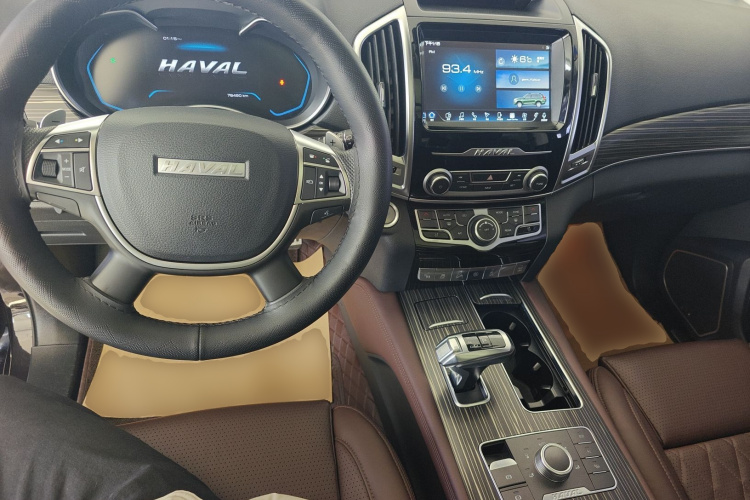哈弗H9 2020款 2.0T 汽油四驱尊享型 5座中控内饰12