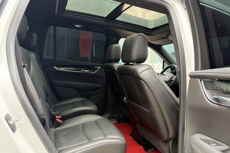 凯迪拉克XT6 2021款 28T 六座四驱豪华型中控内饰7005