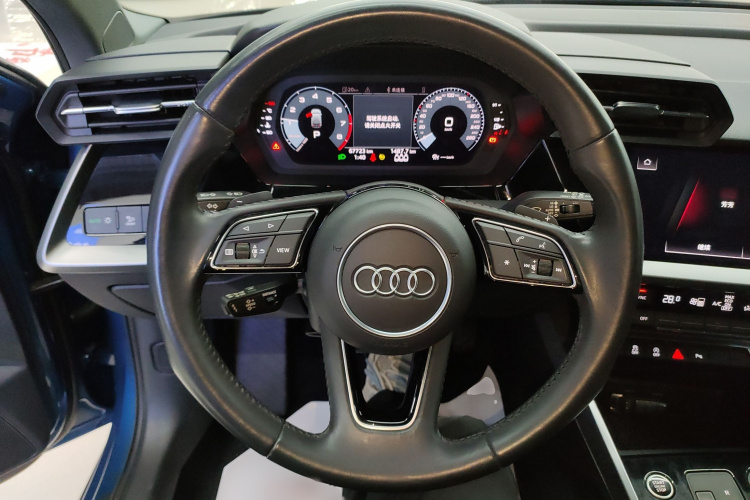 奥迪A3 2021款 Sportback 35 TFSI 时尚致雅型中控内饰13
