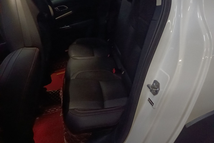 领克02 2019款 1.5T DCT两驱劲Pro版 国VI中控内饰7004