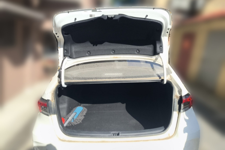 丰田 卡罗拉 2021款 1.2T S-CVT 精英版中控内饰23