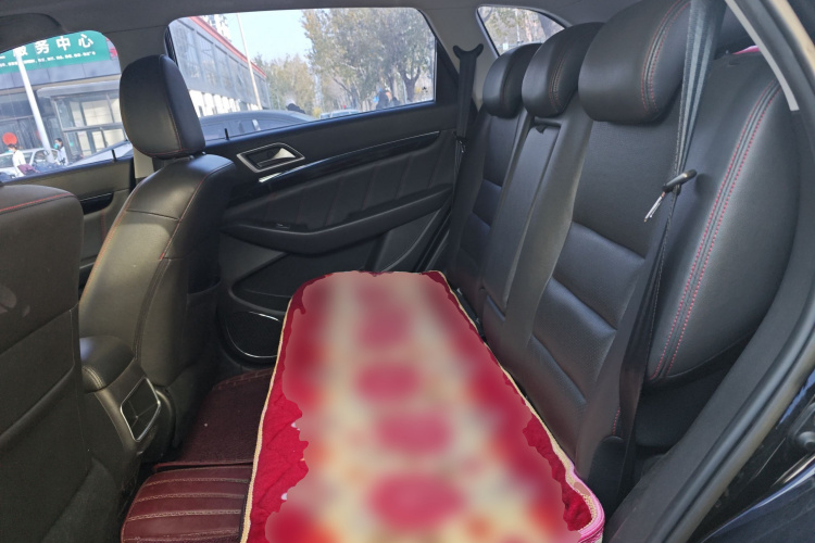 猎豹汽车 猎豹CS10 2017款 2.0T 自动都市型中控内饰21