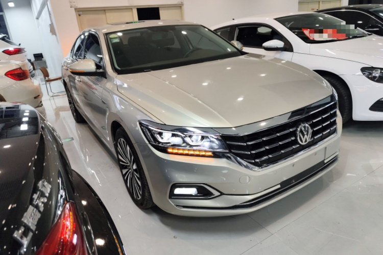 大众 帕萨特 2019款 330TSI 豪华版 国VI车身外观6002