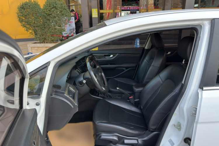 长城C50 2014款 升级版 1.5T 手动时尚型局部细节19