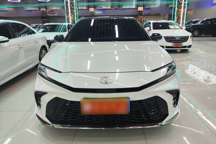 丰田 凯美瑞 2024款 双擎 2.0HXS 运动Plus版车身外观6001