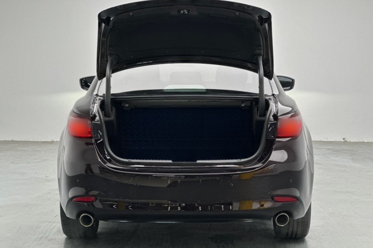 马自达 阿特兹 2020款 2.5L 蓝天尊崇版中控内饰7001