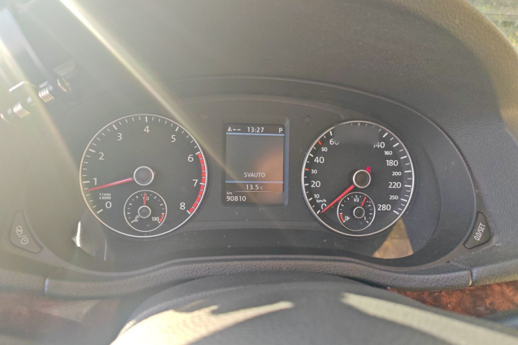 大众 帕萨特 2013款 1.8TSI DSG御尊版局部细节14