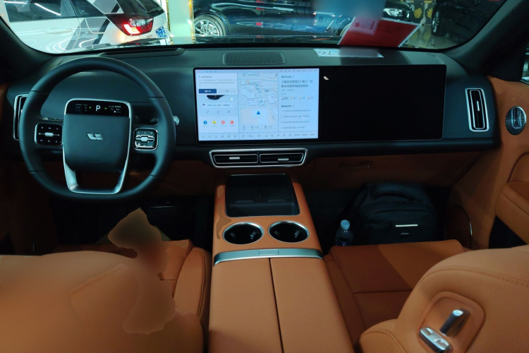 理想汽车 理想L9 2025款 Ultra 智能焕新版中控内饰12