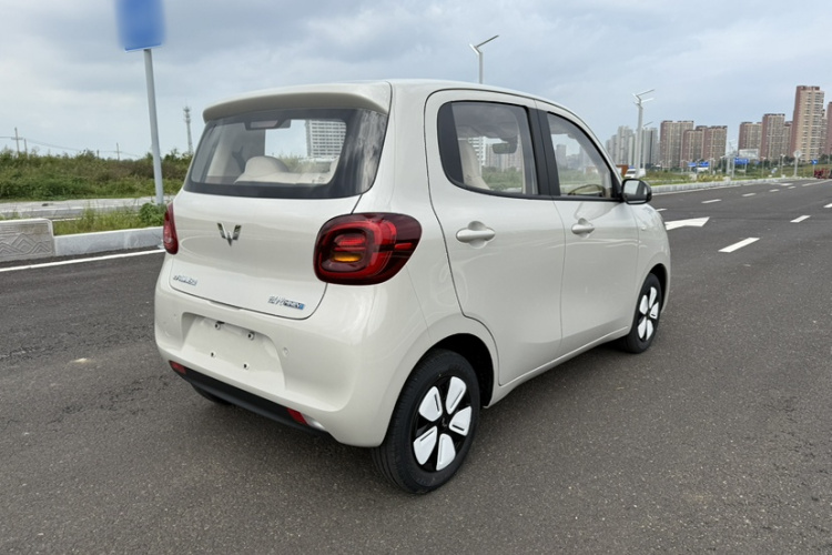 五菱汽车 宏光MINIEV 2025款 四门版 进阶款车身外观6002