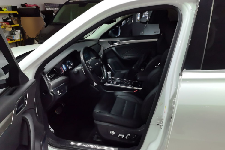 哈弗H7 2017款 红标H7 2.0T 自动豪华型中控内饰19