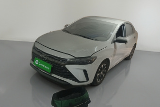 雪佛兰 科鲁泽 2023款 1.3T 轻混自动尊享版