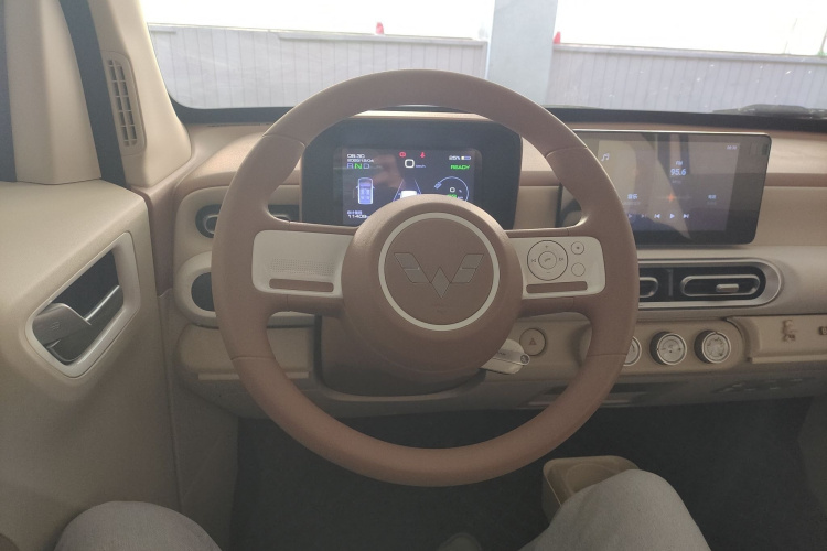 五菱汽车 宏光MINIEV 2024款 第三代 215km 进阶版局部细节13