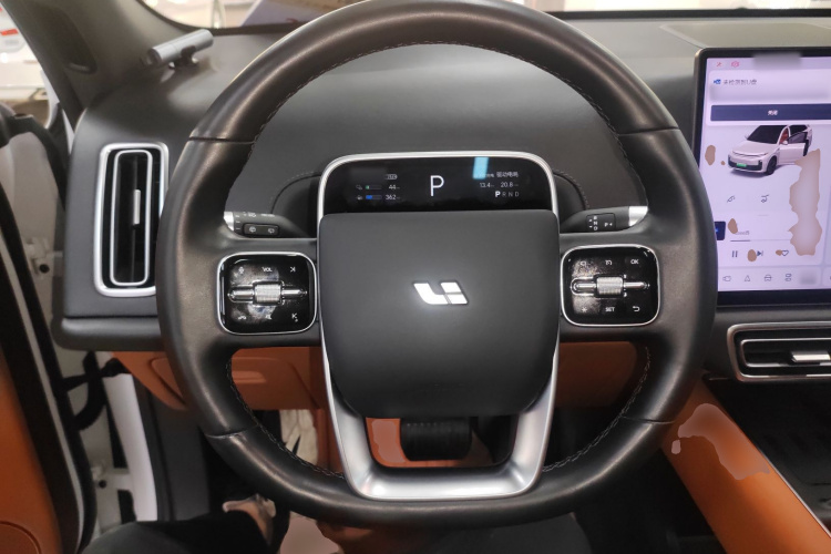 理想汽车 理想L7 2024款 Ultra中控内饰13
