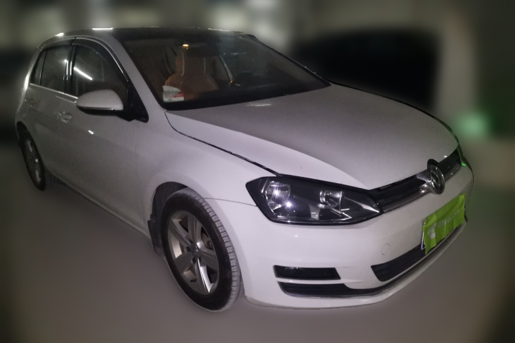 大众 高尔夫 2015款 1.6L 自动舒适型车身外观3