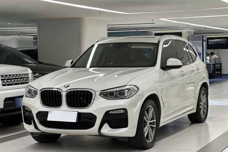 宝马X3 2018款 xDrive25i M运动套装 国V车身外观1