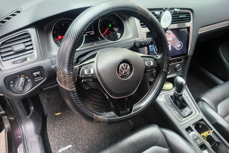 大众 高尔夫 2015款 1.4TSI 自动豪华型中控内饰13