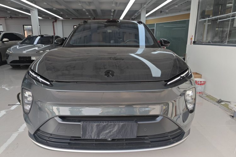 蔚来ES8 2023款 100kWh 签名版车身外观2