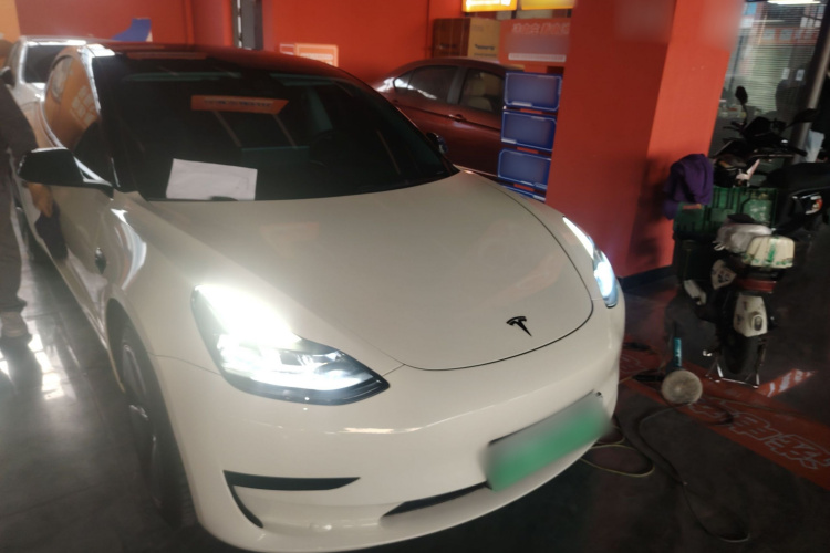 特斯拉 Model 3 2022款 后轮驱动版车身外观6002