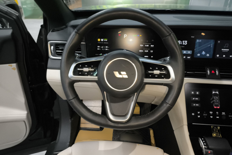 理想汽车 理想ONE 2021款 增程6座版局部细节13