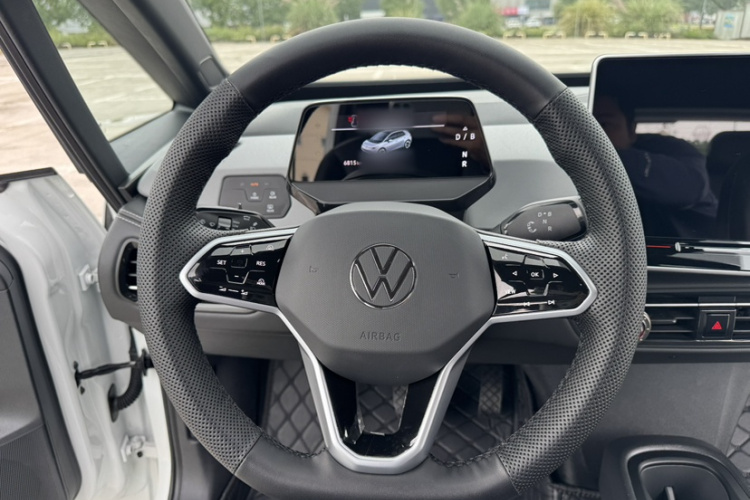 大众ID.3 2025款 聪明款 纯净智享版中控内饰7014