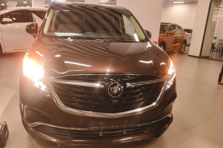 别克GL8 2021款 ES陆尊 653T 尊享型车身外观2