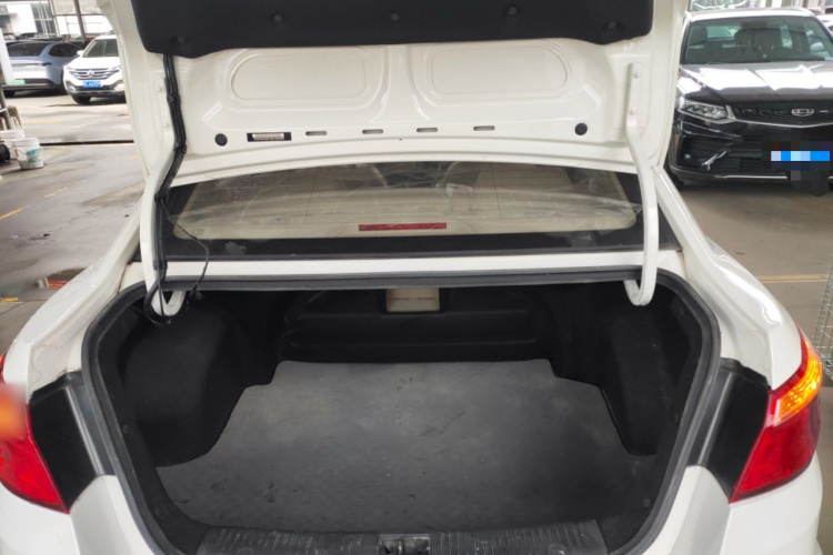 长安 逸动 2014款 1.6L 自动豪华型局部细节23