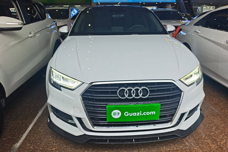 奥迪A3 2019款 Limousine 35 TFSI 运动型 国VI车身外观2