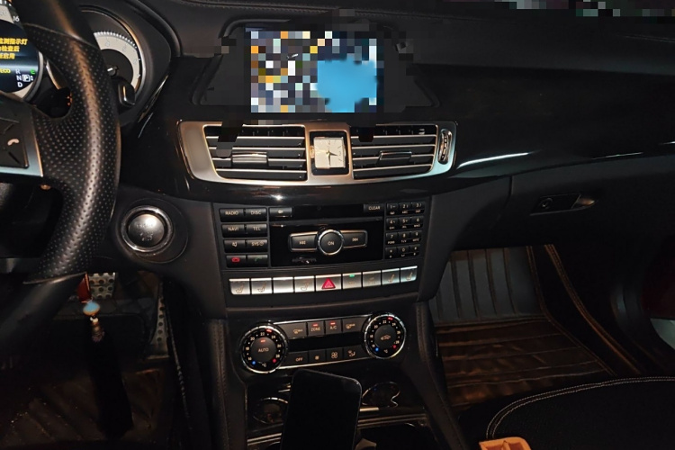 奔驰CLS 2013款 CLS 350 猎装时尚型局部细节16