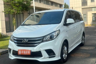 上汽大通MAXUS 大通G10 2022款 2.0T 自动智享版 汽油 7座