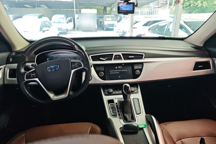 吉利汽车 博越 2016款 1.8TD 自动智尊型中控内饰12