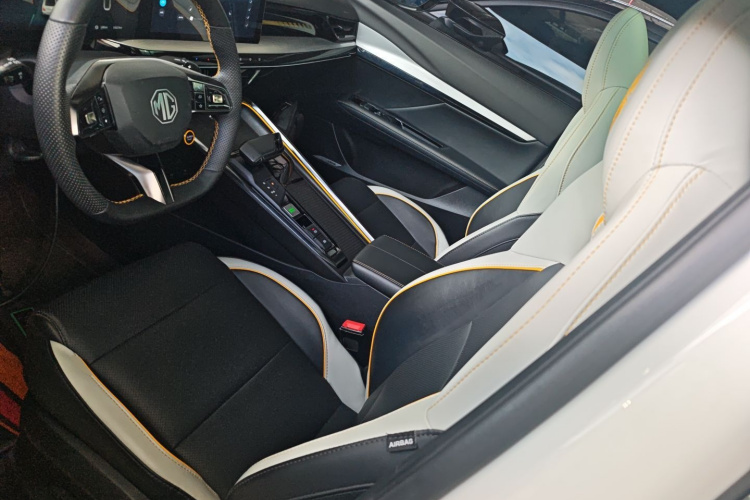 名爵 MG5天蝎座 2022款 1.5T Trophy运动旗舰版中控内饰19