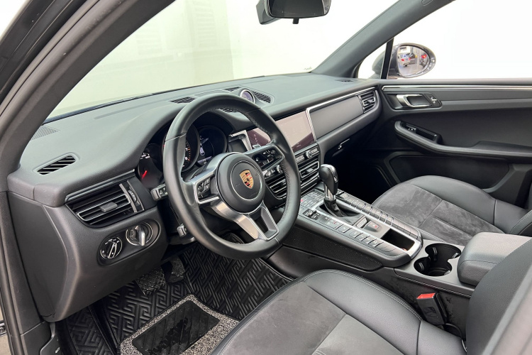 保时捷 2020款 Macan 2.0T中控内饰7002