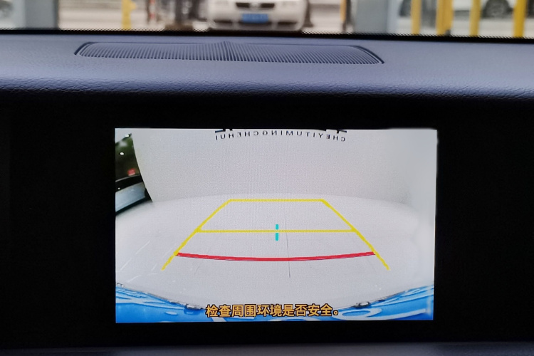 雷克萨斯IS 2017款 300 锋尚版中控内饰7008