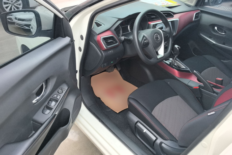 日产 蓝鸟 2020款 1.6L CVT炫酷版中控内饰20