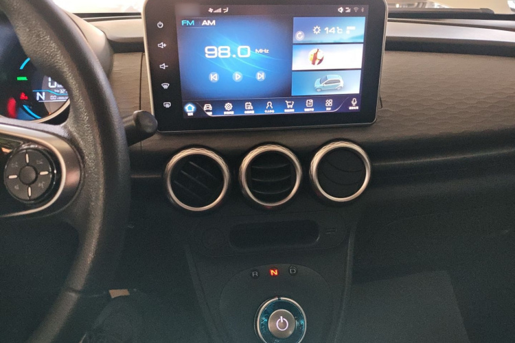 欧拉黑猫 2019款 351km 灵智版局部细节16