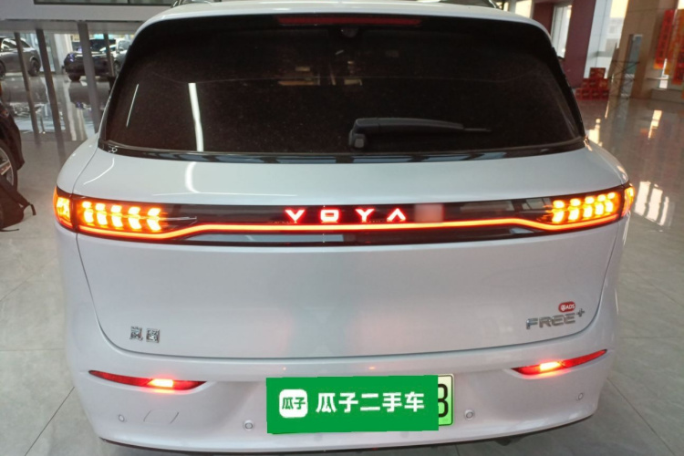 岚图汽车 岚图FREE 2025款 FREE+ 四驱乾崑版车身外观6004