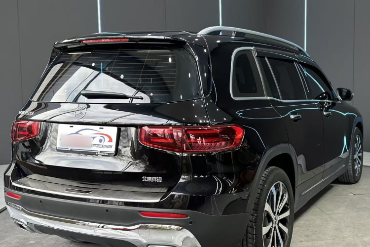 奔驰GLB 2024款 改款 GLB 220 时尚型车身外观6006