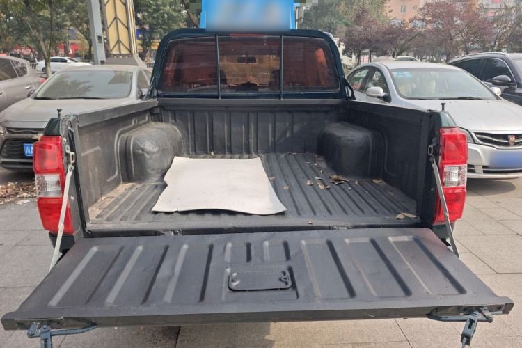 东风 锐骐 2017款 2.4L汽油四驱标准型ZG24局部细节23