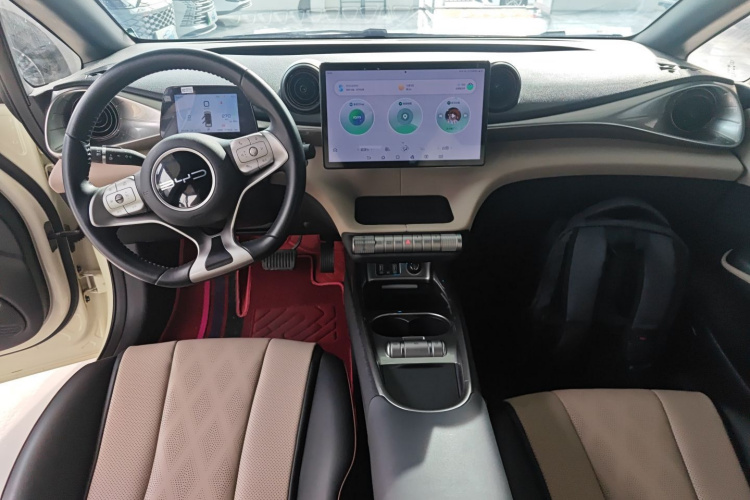 比亚迪 海豚 2023款 420km 自由版中控内饰7002