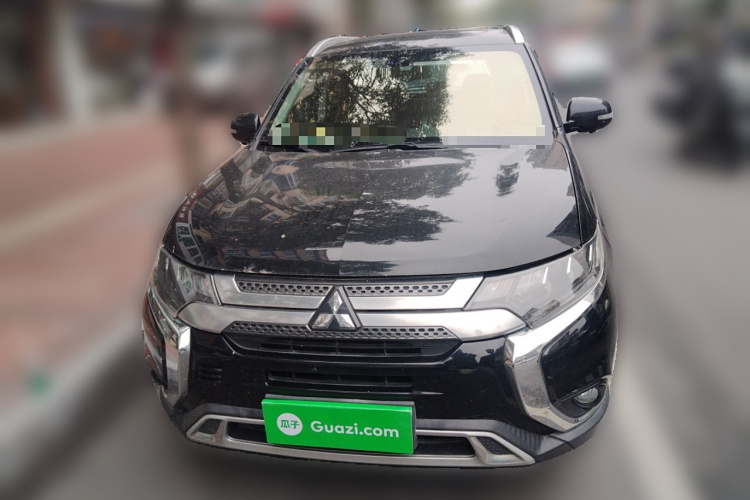 三菱 欧蓝德 2020款 2.4L 四驱致享版 7座车身外观6001