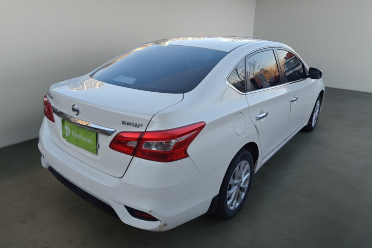 日产 轩逸 2019款 1.6XV CVT智联尊享版 国V车身外观7