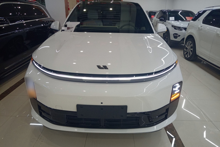 理想汽车 理想L6 2024款 Pro车身外观2