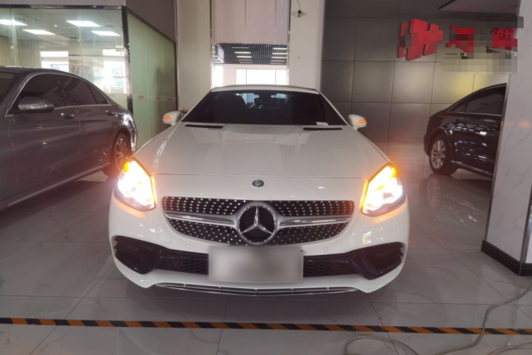 奔驰SLC 2016款 SLC 200 时尚型车身外观2