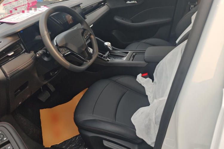 荣威i5 2026款 1.5L CVT豪华版中控内饰19